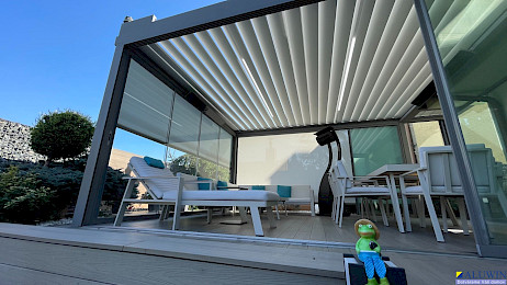 pergola_renson_algarve_6.jpg